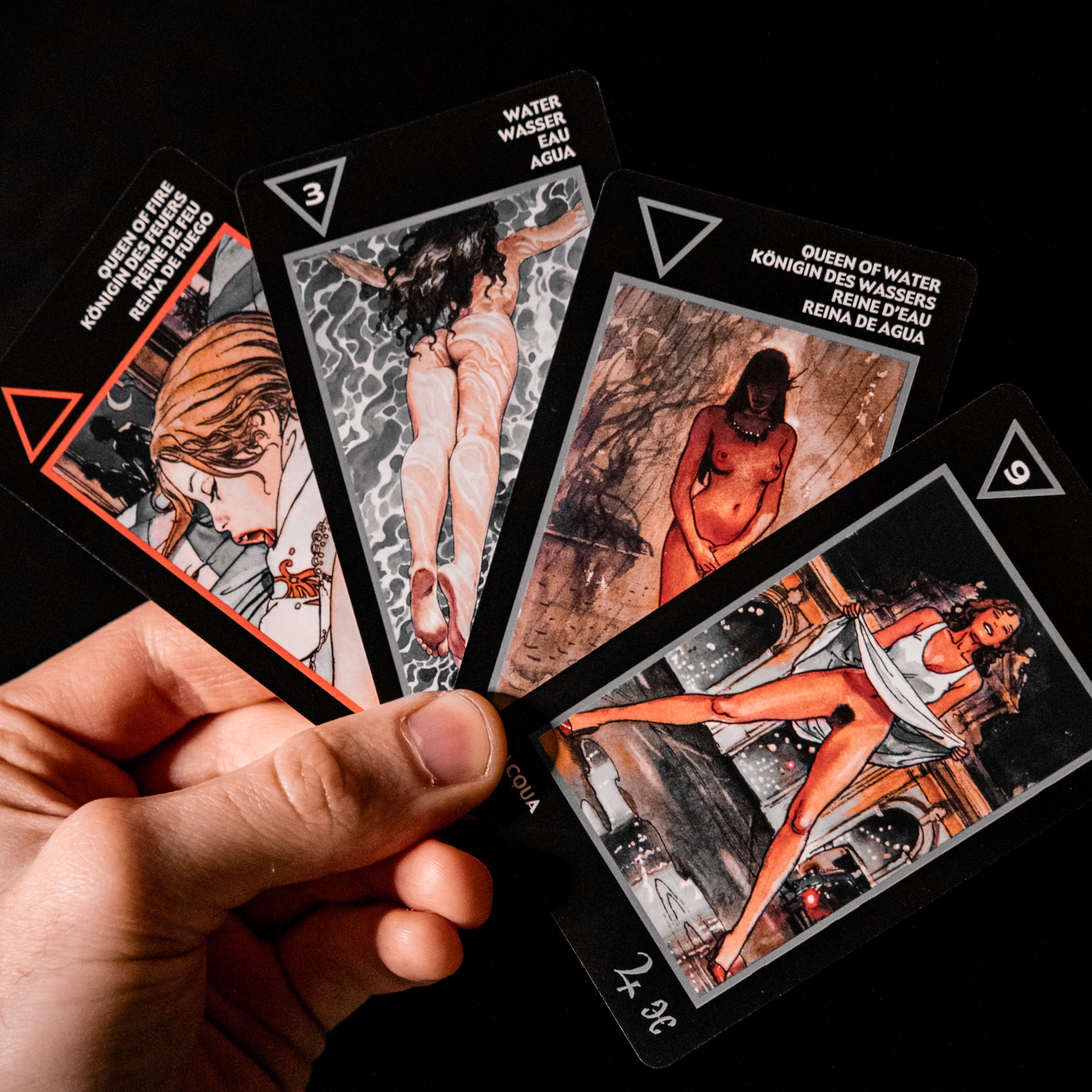 Milo Manara 78-Card Erotic Tarot Deck