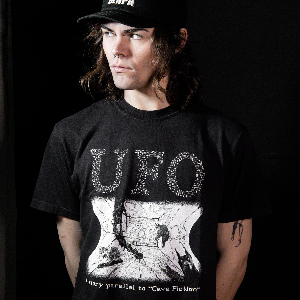 UFO by GOOODMON - Heavy Tee