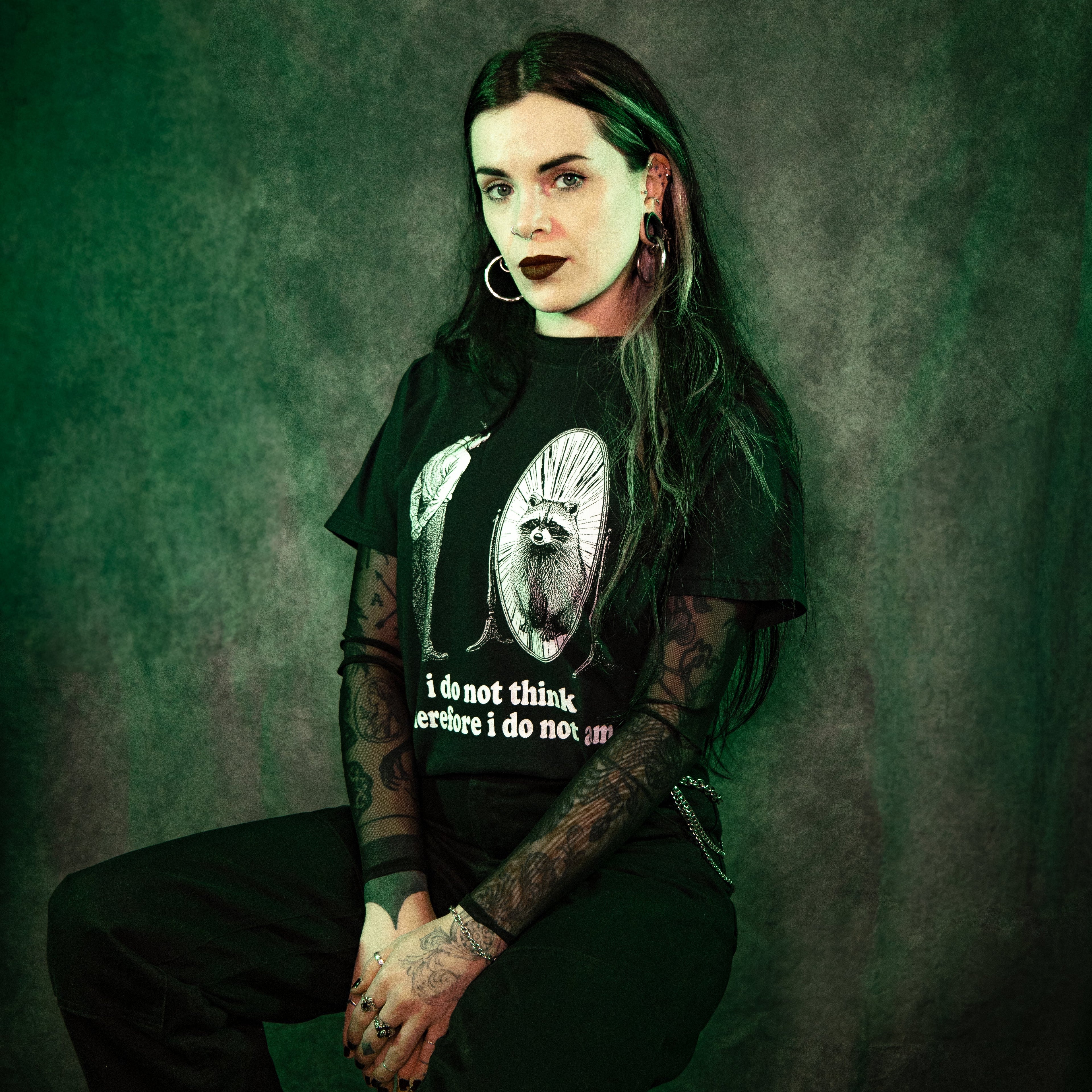 I Do Not Think Therefore I Do Not Am - Classic Tee